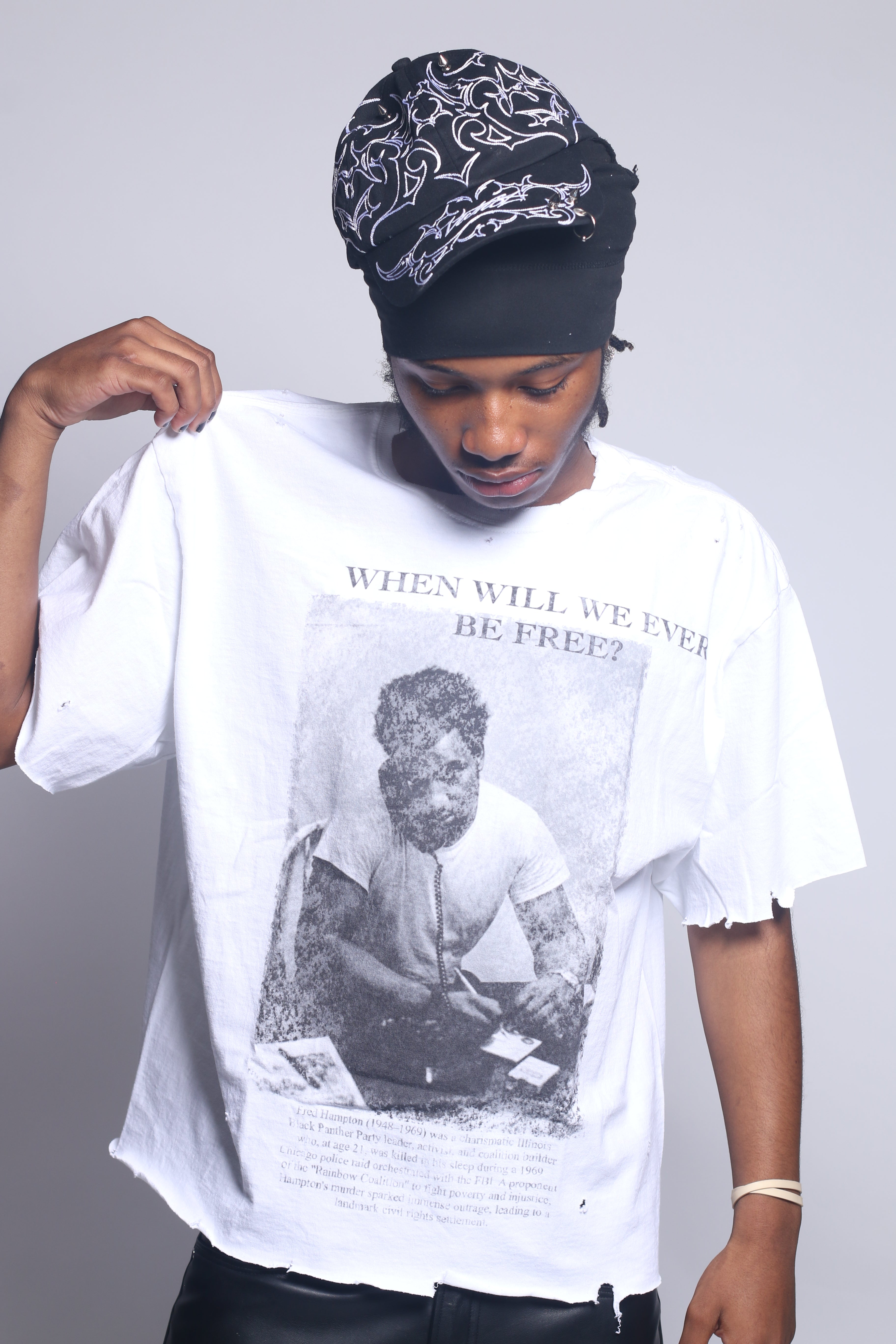 ‘’ CHAIRMAN’’ TEE